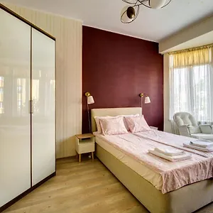 https://apartment-65-airy-aprt-at-top-center.sofiahotelsbg.com